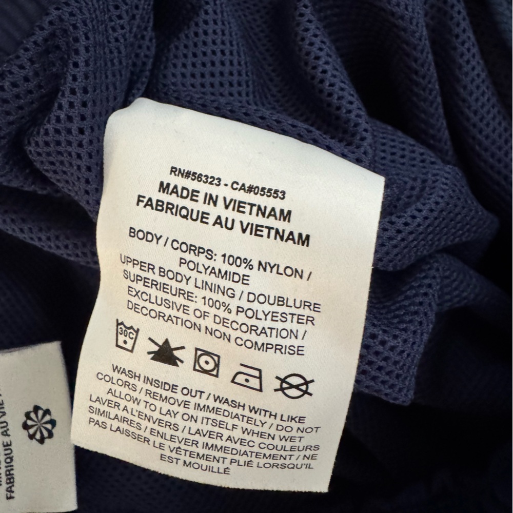 Nike set : women’s Navy  Blue Windrunner Jacket & pants set - Picture 6 of 6